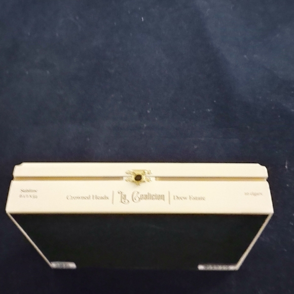 La Coalicion Sublime lacquered cigar box - Picture 4 of 5